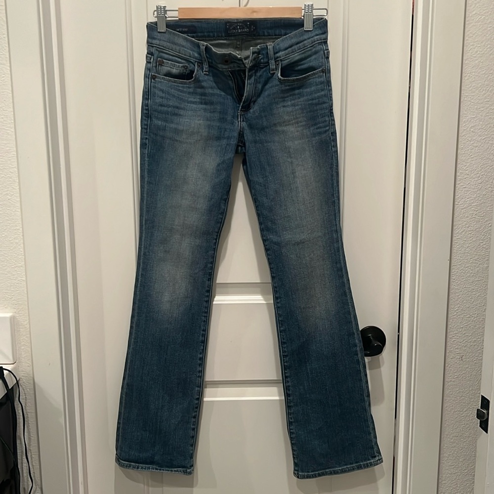 Women’s “sweet boot” cut style lucky brand jeans